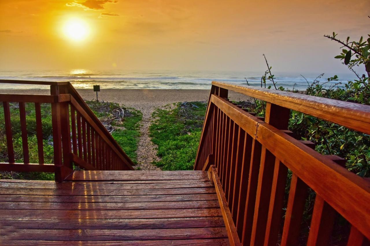 La Lucia Sands Beach Resort Durban Exterior photo